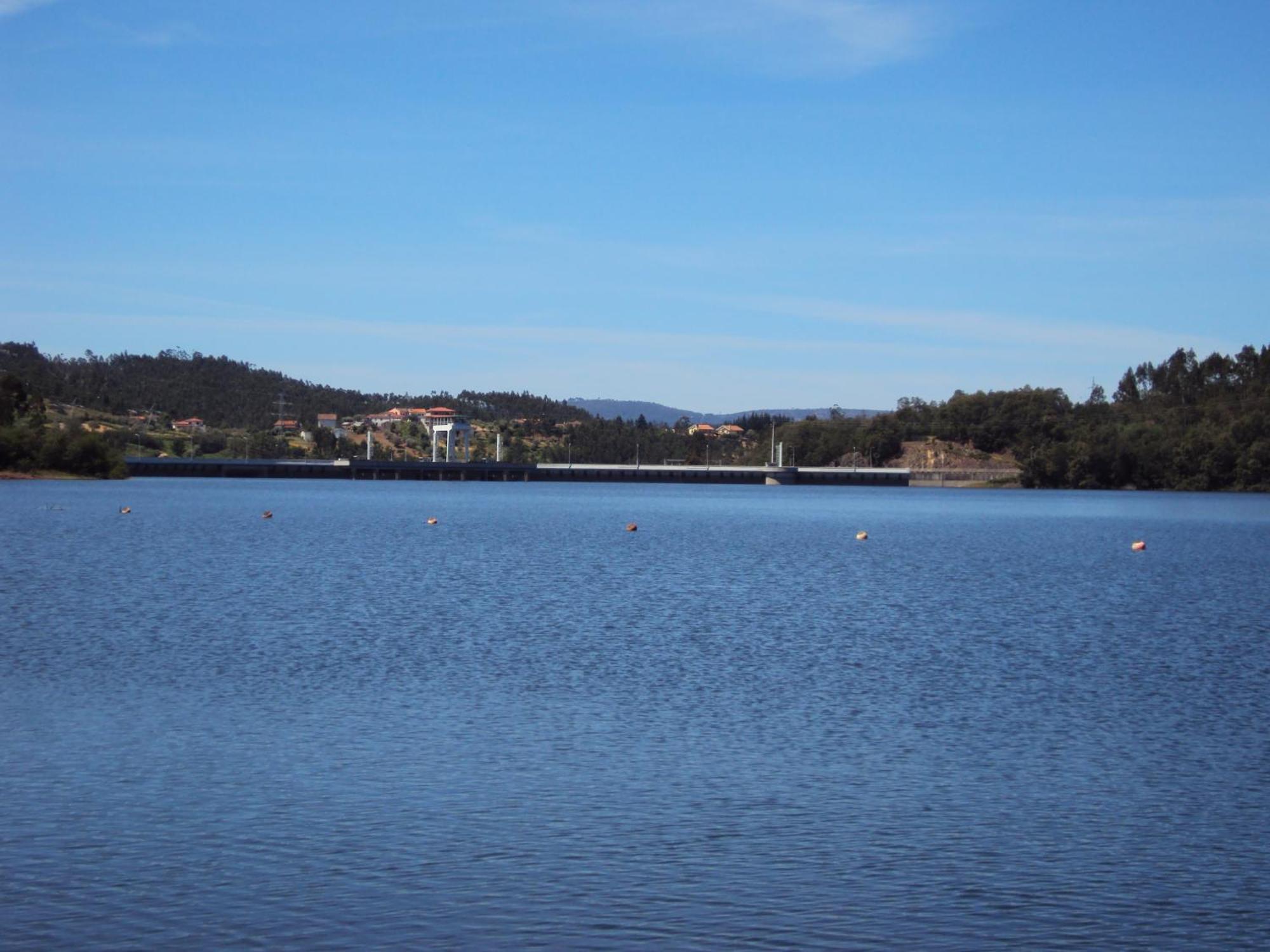 Parque Tematico Vale De Mouro Villa ภายนอก รูปภาพ